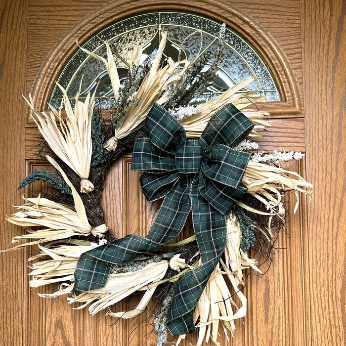 pre-tied-christmas-wreath-bow