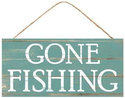 wooden-gone-fishing-sign