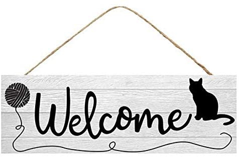 black-cat-welcome-sign