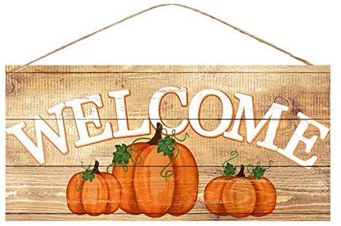 wooden-fall-welcome-sign